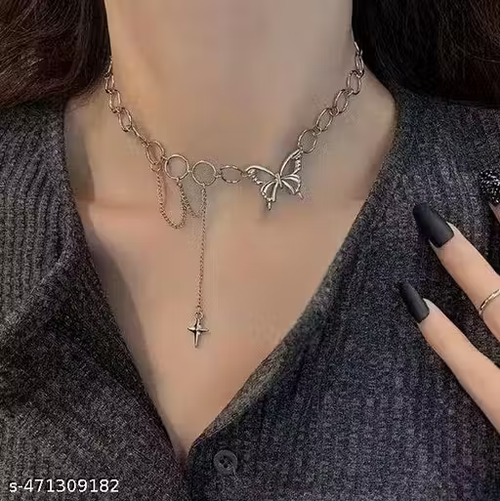 Dark Aesthetic Bow Necklace