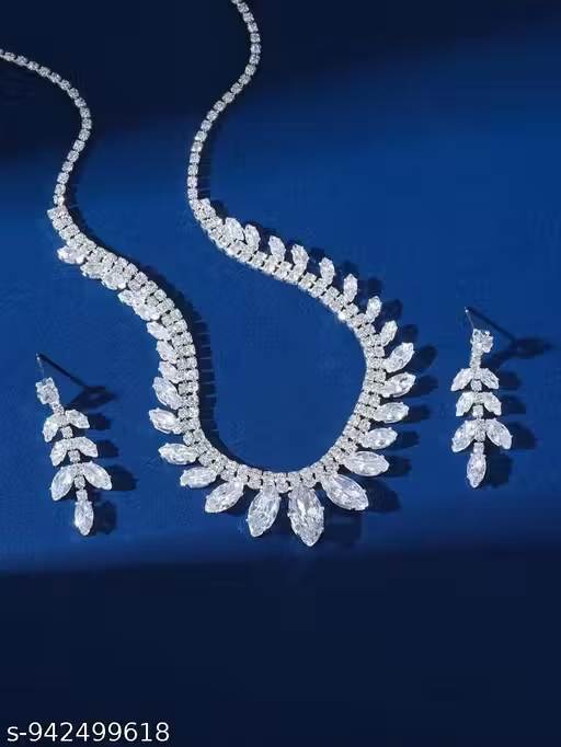 Celestia Leaf Diamond Set